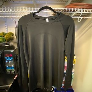 Lululemon Swiftly Tech Long Sleeve 2.0